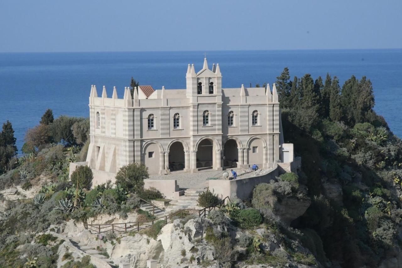 Hotel Residenza Donna Peppina Tropea Exterior foto